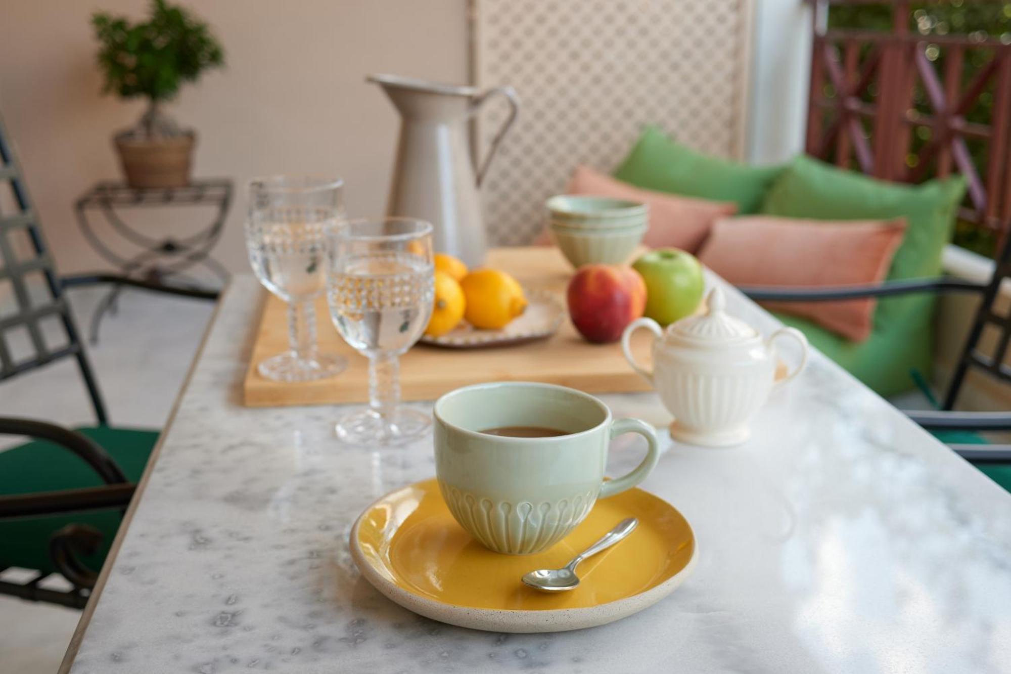 Rastoni Acropolis Uniquely Located Stylish Apartments أثينا المظهر الخارجي الصورة