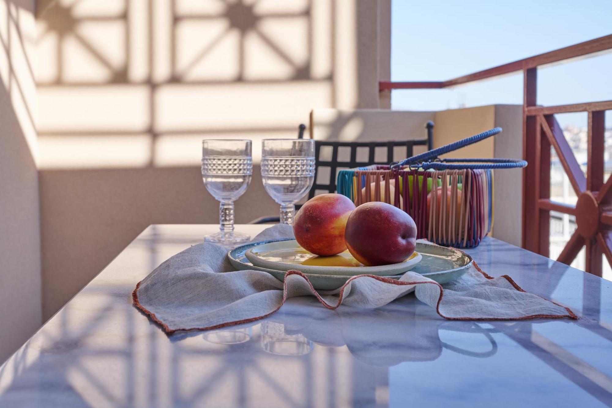 Rastoni Acropolis Uniquely Located Stylish Apartments أثينا المظهر الخارجي الصورة