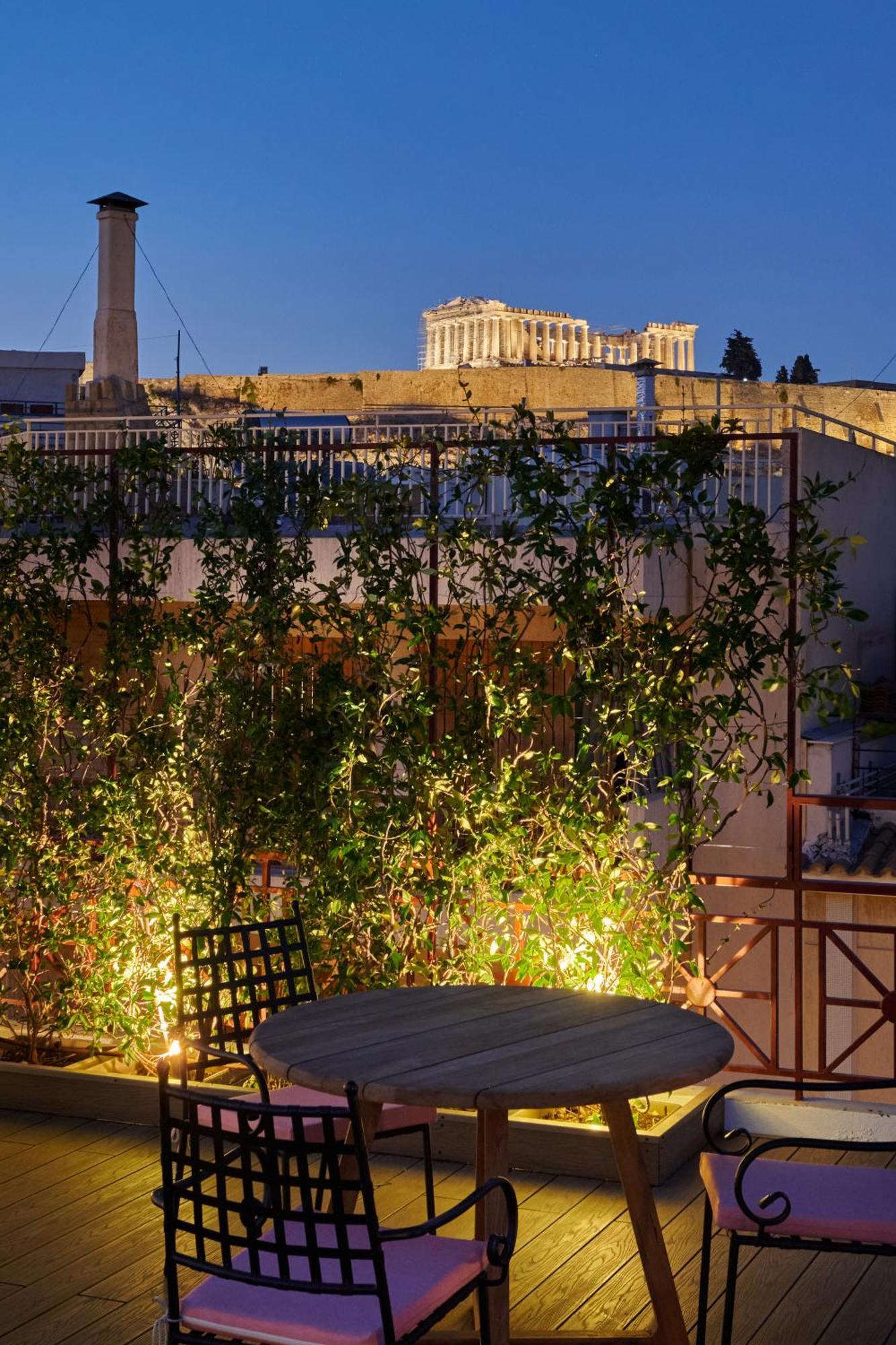 Rastoni Acropolis Uniquely Located Stylish Apartments أثينا المظهر الخارجي الصورة