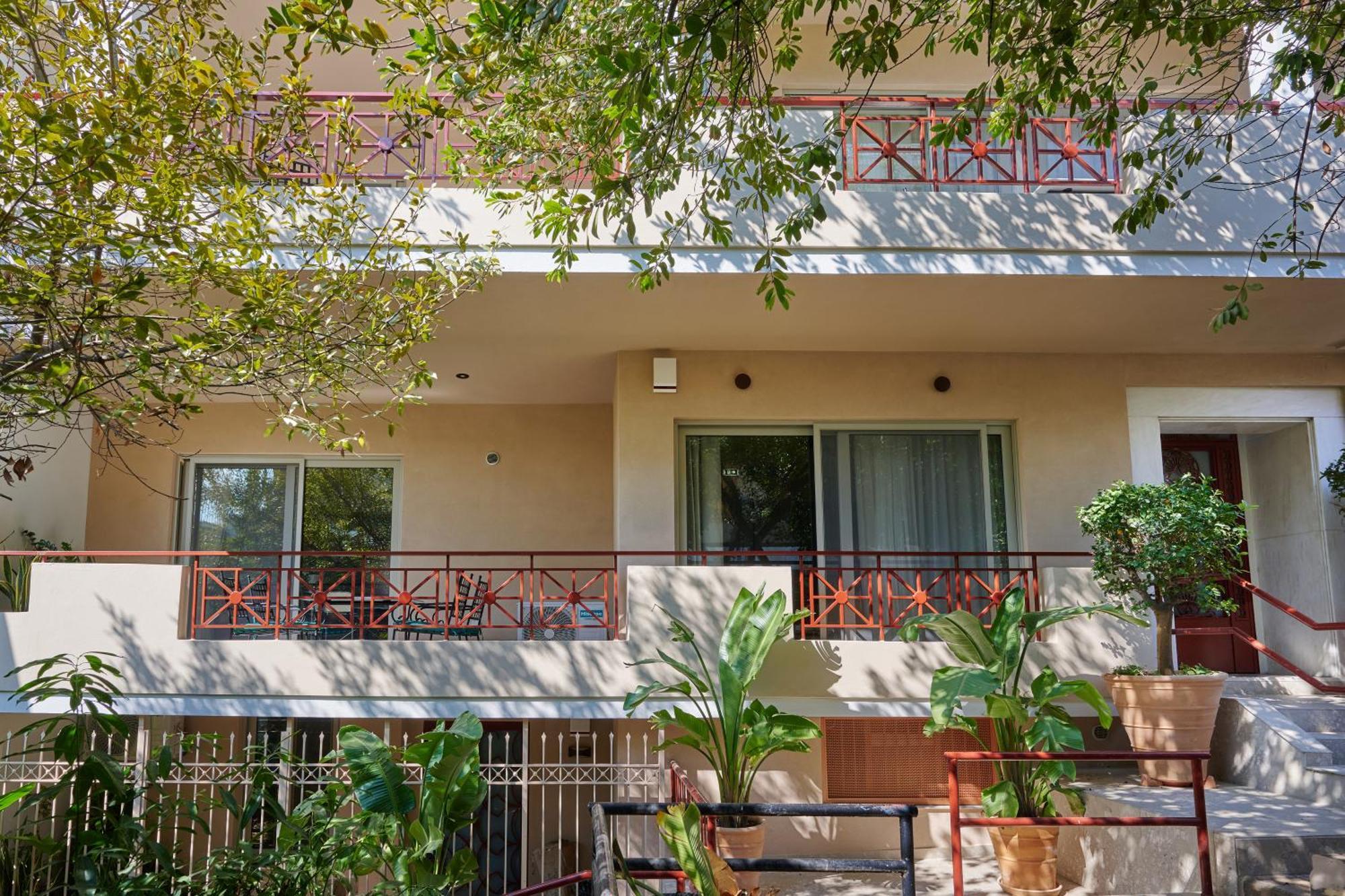 Rastoni Acropolis Uniquely Located Stylish Apartments أثينا المظهر الخارجي الصورة