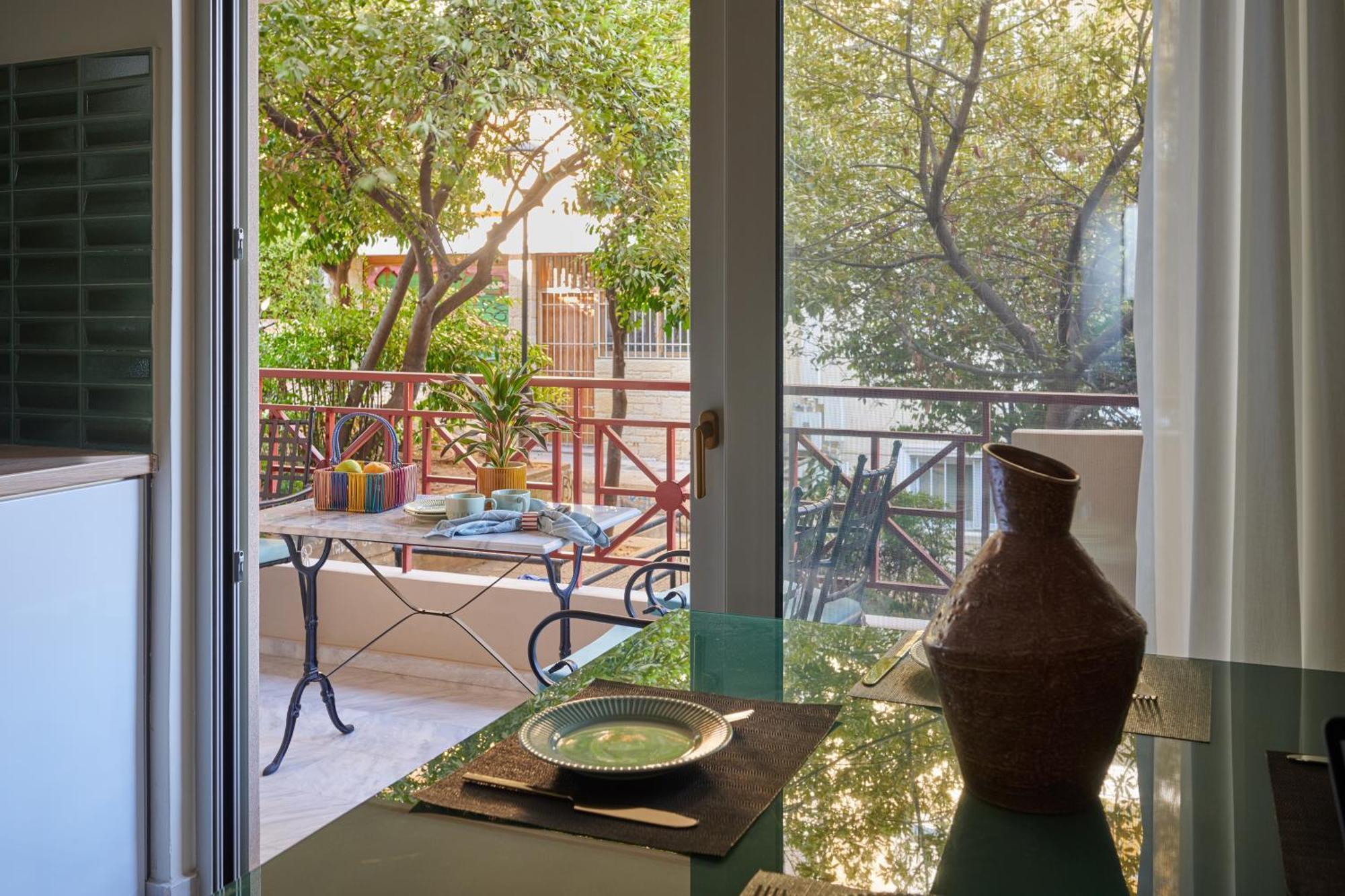 Rastoni Acropolis Uniquely Located Stylish Apartments أثينا المظهر الخارجي الصورة