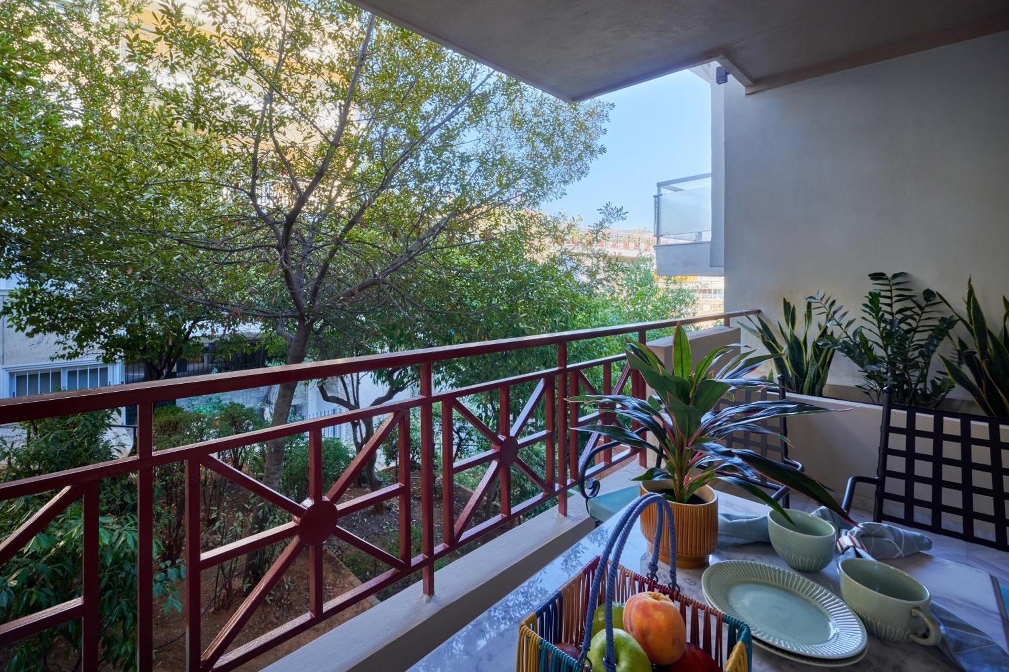 Rastoni Acropolis Uniquely Located Stylish Apartments أثينا المظهر الخارجي الصورة
