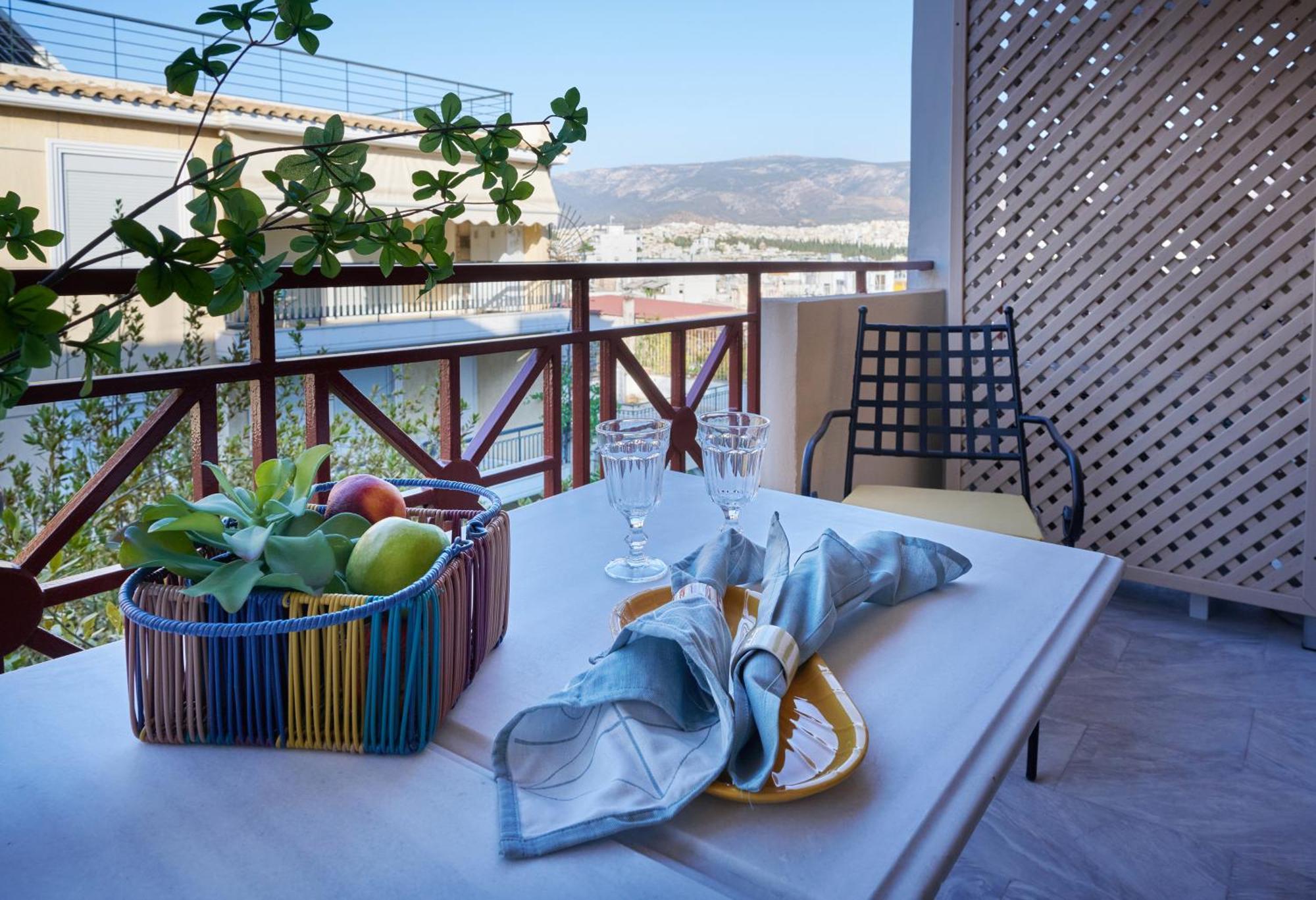 Rastoni Acropolis Uniquely Located Stylish Apartments أثينا المظهر الخارجي الصورة
